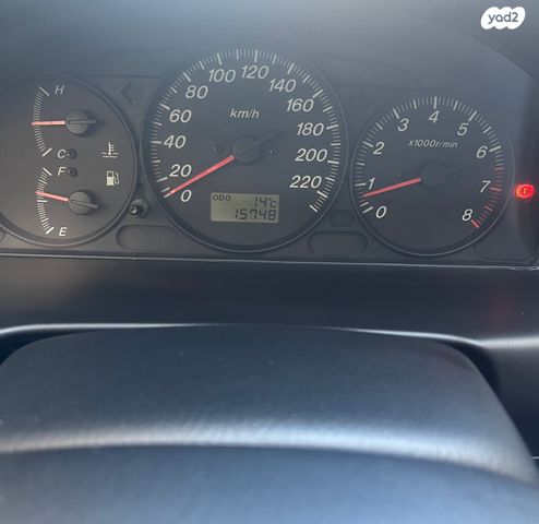 מודעת רכב מאזדה 323