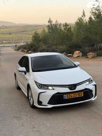 מודעת רכב טויוטה קורולה