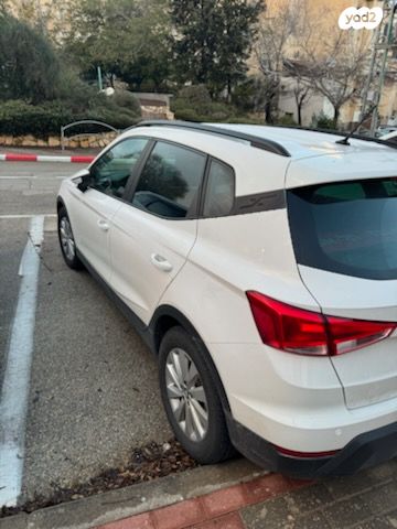 מודעת רכב סיאט ארונה