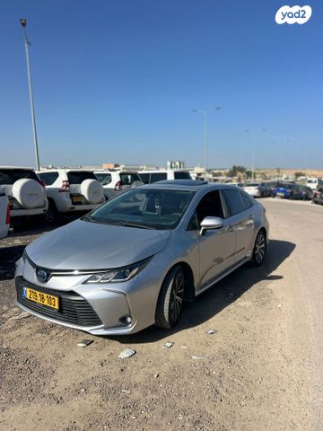מודעת רכב טויוטה קורולה