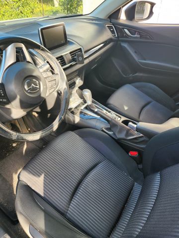 מודעת רכב מאזדה 3