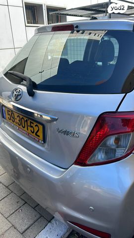 מודעת רכב טויוטה יאריס