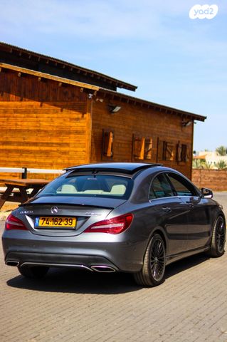 מודעת רכב מרצדס-בנץ CLA