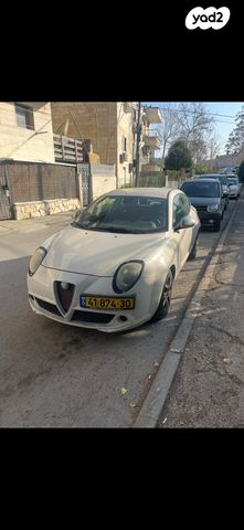 מודעת רכב אלפא רומיאו מיטו