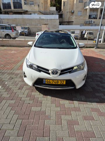 מודעת רכב טויוטה אוריס