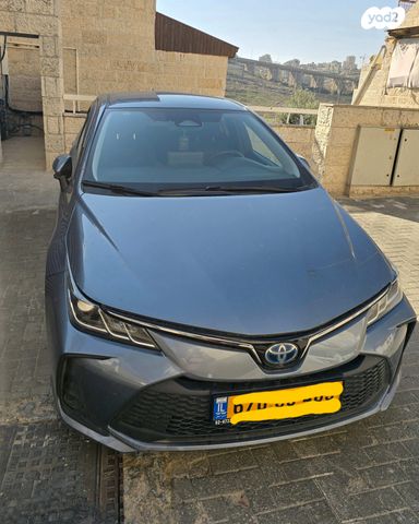 מודעת רכב טויוטה קורולה
