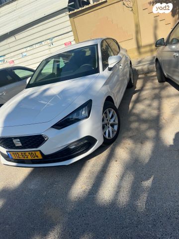 מודעת רכב סיאט לאון