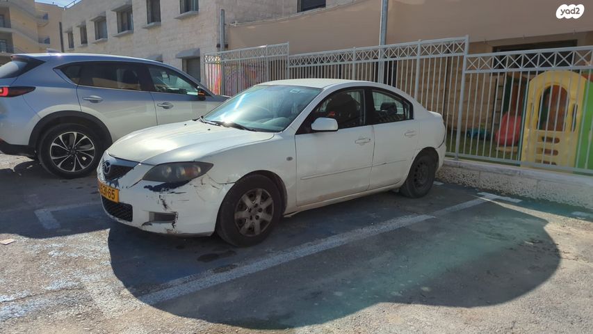 מודעת רכב מאזדה 3