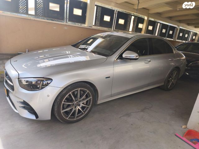מודעת רכב מרצדס-בנץ E-class