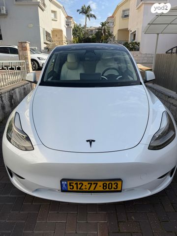 מודעת רכב טסלה מודל Y