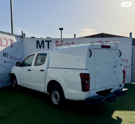 איסוזו די-מקס