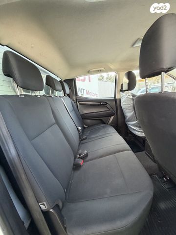 איסוזו די-מקס