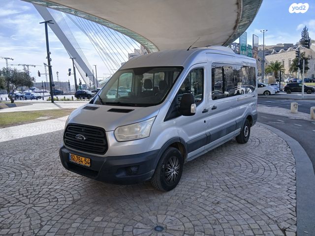 מודעת רכב פורד טרנזיט