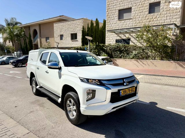 מודעת רכב מיצובישי טרייטון / L200