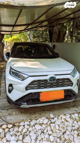 מודעת רכב טויוטה RAV4