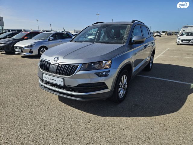 מודעת רכב סקודה קארוק