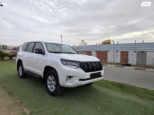 מודעת רכב טויוטה לנד קרוזר 2