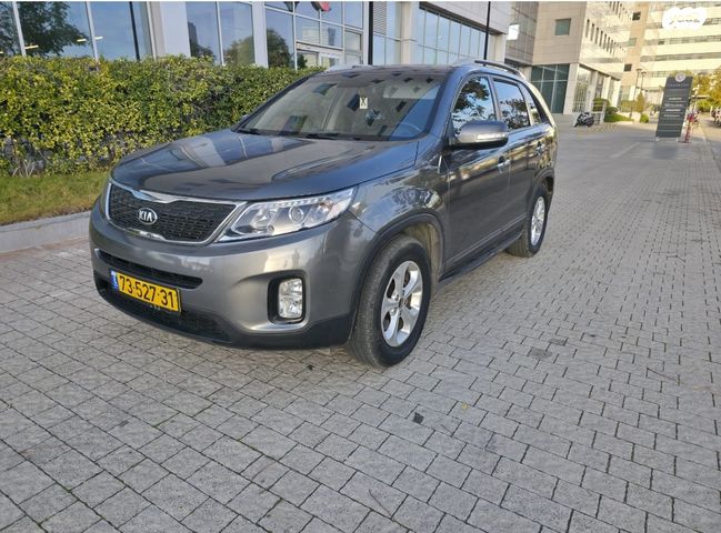 מודעת רכב קיה סורנטו