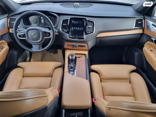 מודעת רכב וולוו XC90 1