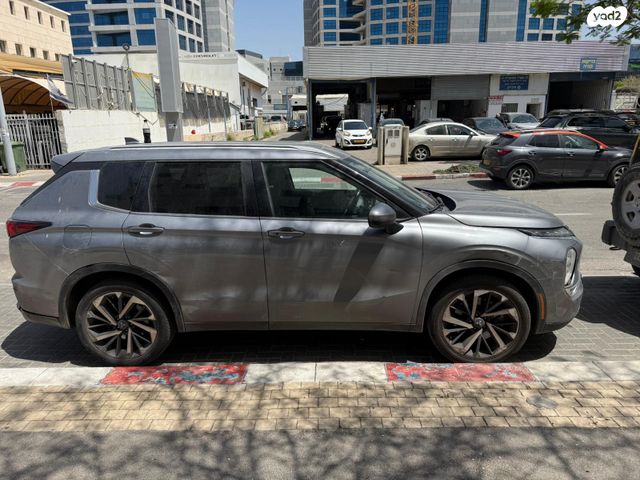 מודעת רכב מיצובישי אאוטלנדר