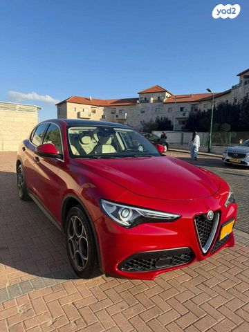 מודעת רכב אלפא רומיאו סטלביו