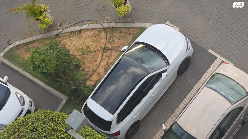 מודעת רכב סקודה קאמיק