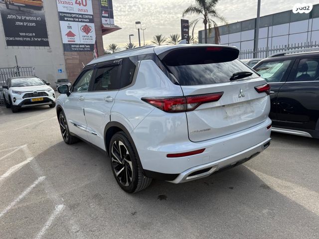 מודעת רכב מיצובישי אאוטלנדר 2