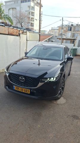 מודעת רכב מאזדה CX-5