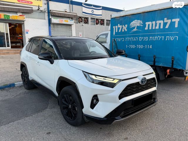 מודעת רכב טויוטה RAV4