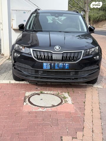 מודעת רכב סקודה קארוק