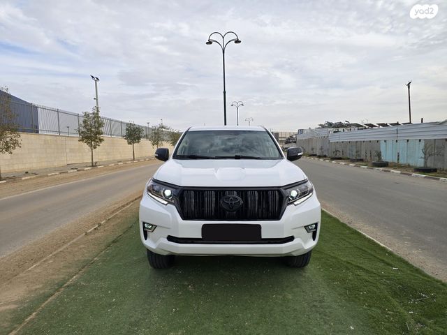 מודעת רכב טויוטה לנד קרוזר 1