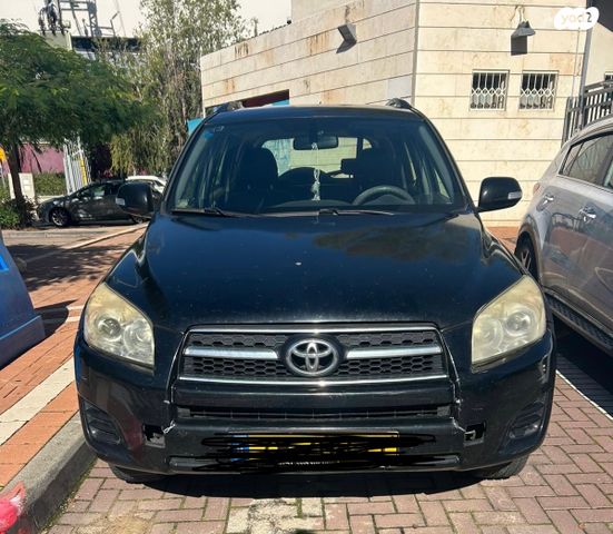 מודעת רכב טויוטה RAV4