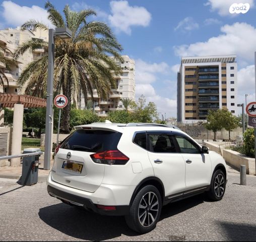 מודעת רכב ניסאן אקס טרייל 2