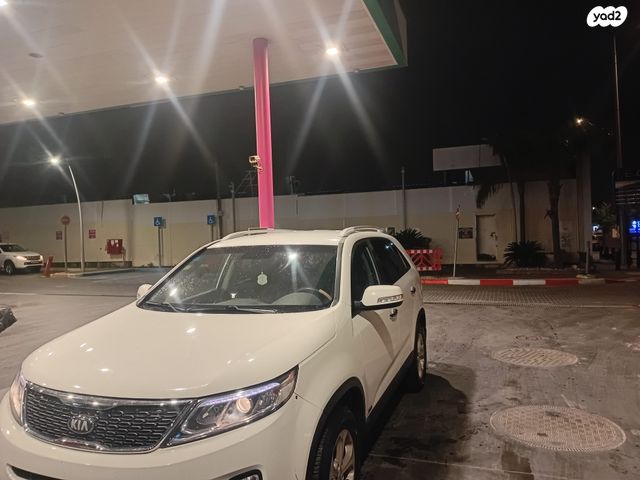 מודעת רכב קיה סורנטו
