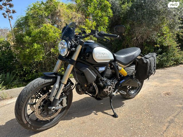 מודעת רכב דוקאטי סקרמבלר 1100