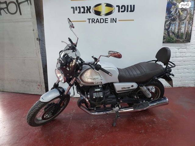 מודעת רכב מוטוגוצי V7 Stone ABS