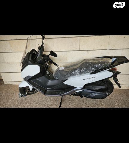 מודעת רכב סאן יאנג מקסים 400