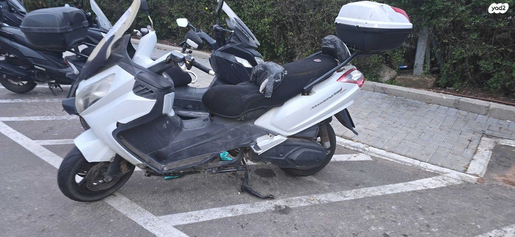 מודעת רכב סאן יאנג מקסים 400i