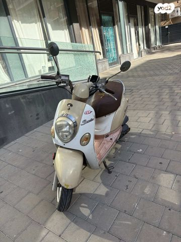 מודעת רכב קימקו סנטו 100