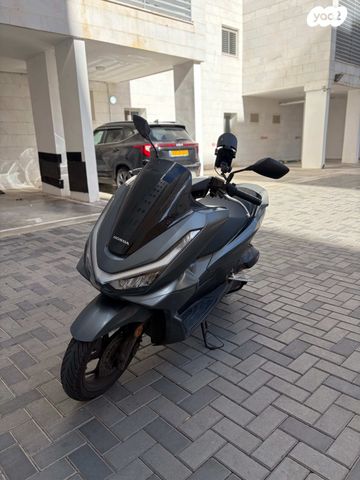 מודעת רכב הונדה PCX 125