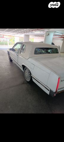 מודעת רכב קאדילק