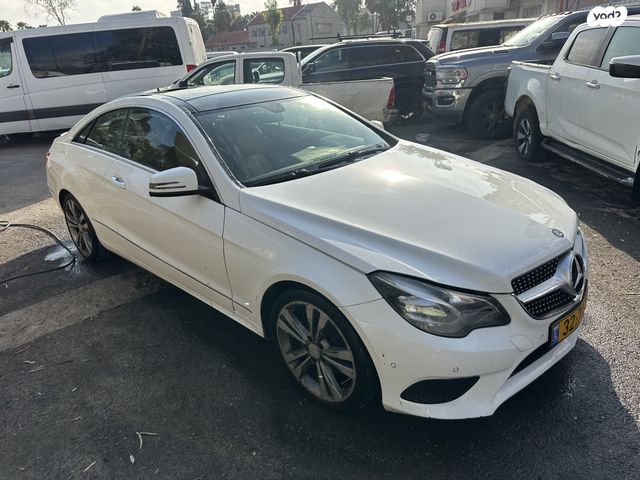 מודעת רכב מרצדס-בנץ E-class