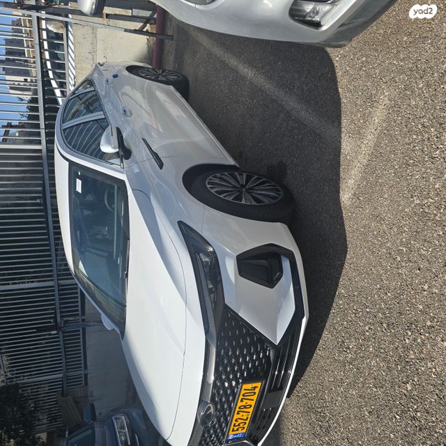 מודעת רכב צ׳רי אריזו 8