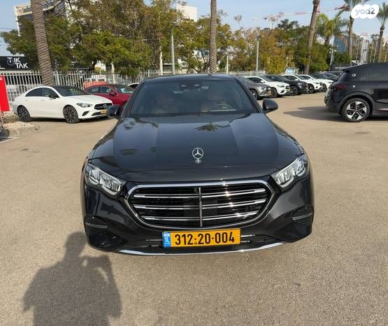 מודעת רכב מרצדס-בנץ E-class