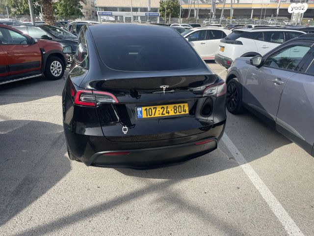 מודעת רכב טסלה מודל Y 2