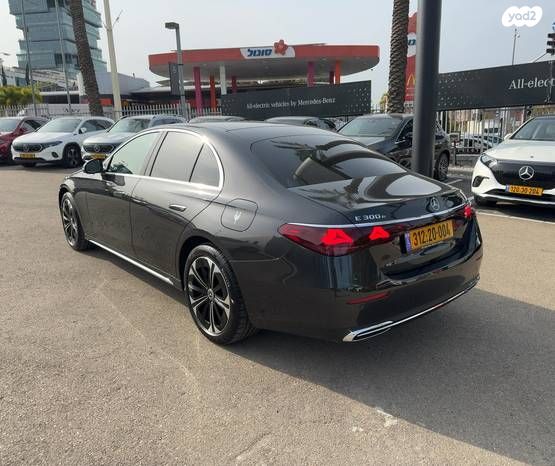 מרצדס-בנץ E-class
