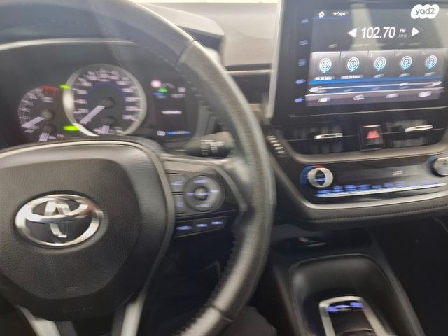 טויוטה קורולה