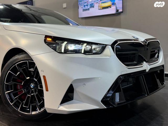 מודעת רכב ב מ וו M5 1