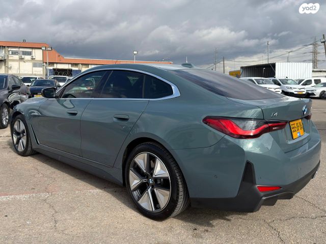 מודעת רכב ב מ וו i4