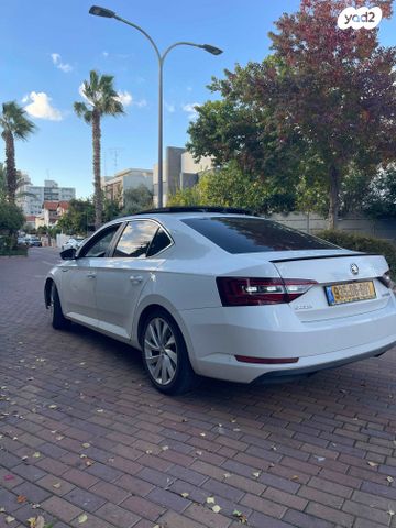 מודעת רכב סקודה סופרב 2